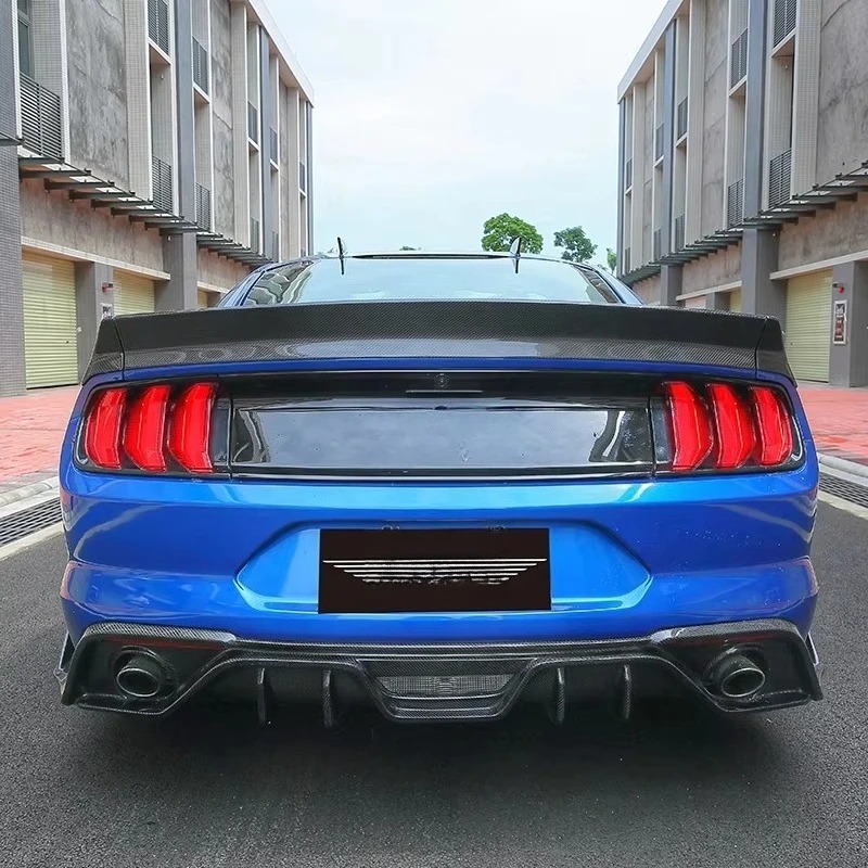 For  Mustang Body Kit New Carbon Fiber Front Lip Splitters Side Skirts Rear Diffuser with Exhaust Bumper Cut-Outs